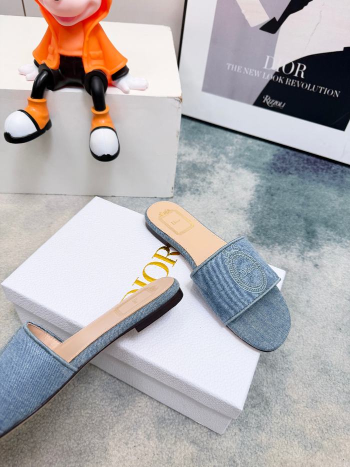 Dior shoes 063 HL002