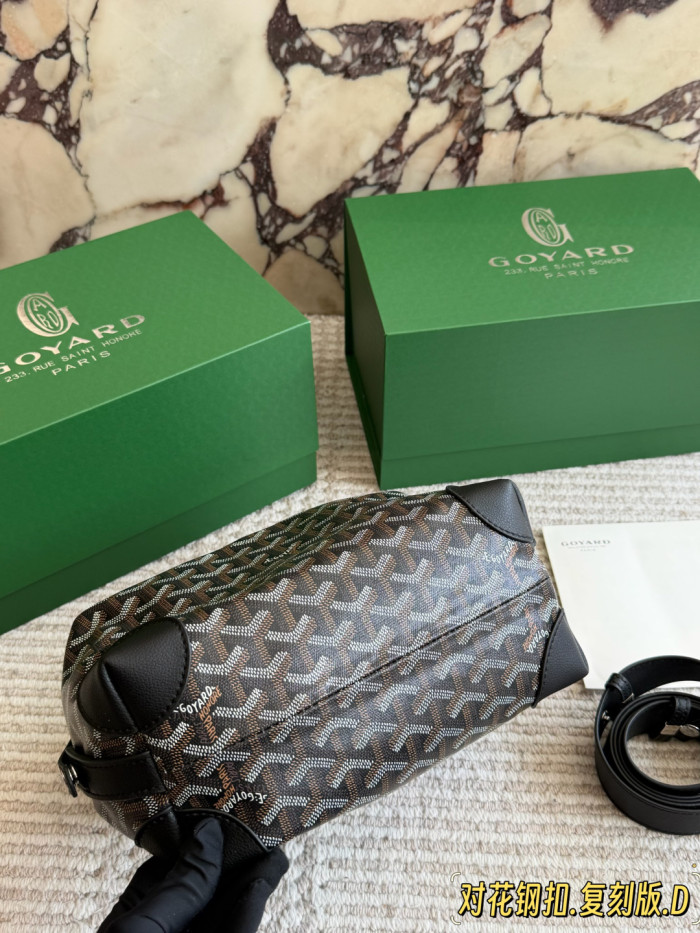 Goyard Shoulder Bag 008 DB571 26cm
