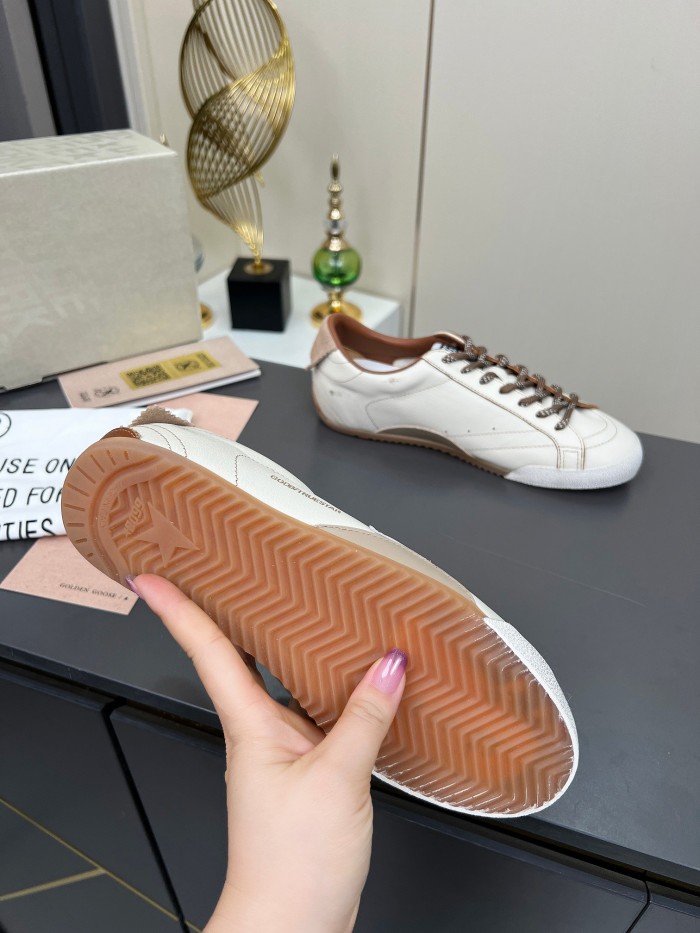 Golden Goose shoes 016 HL022