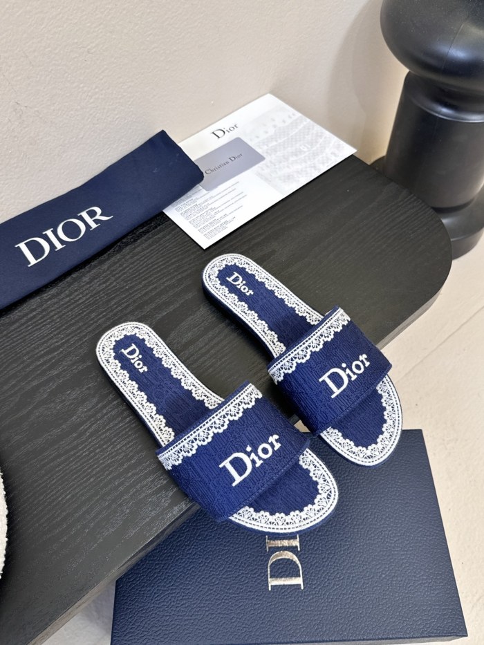 Dior shoes 058 HL061