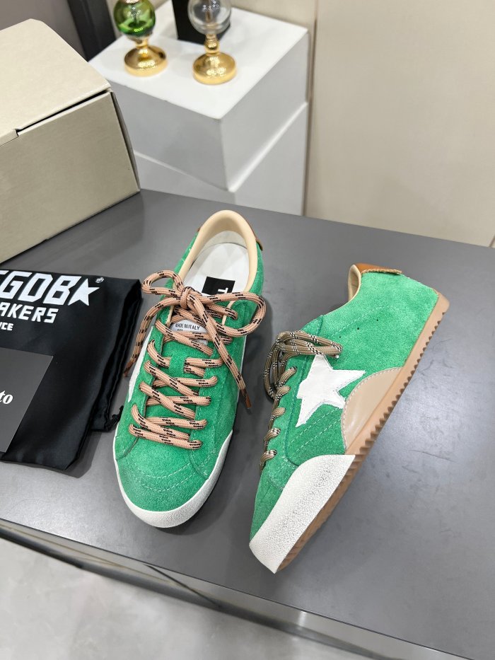 Golden Goose shoes 016 HL022