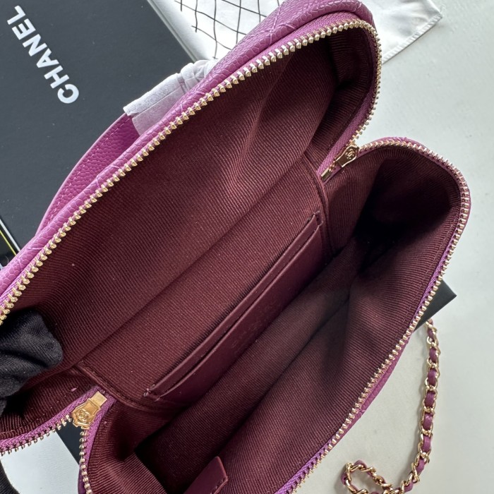 Chanel Shoulder Bag 007 LM041 19cm