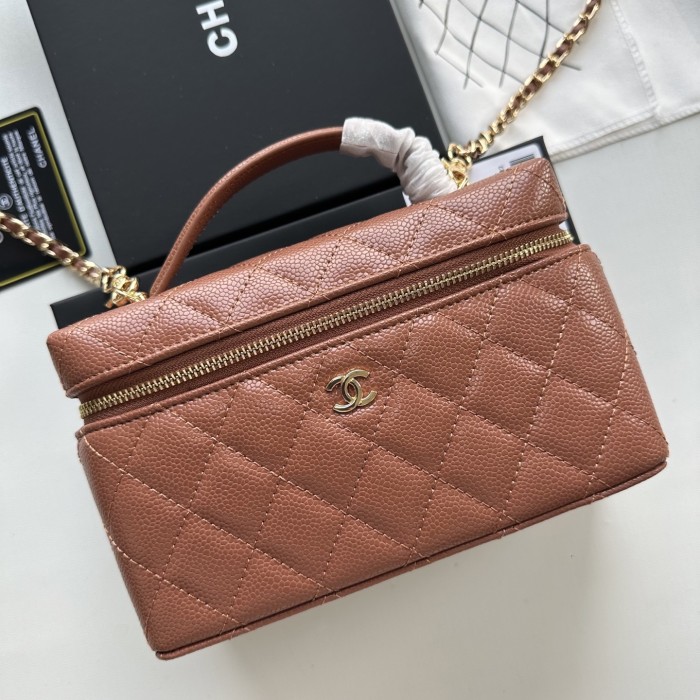 Chanel Shoulder Bag 007 LM041 19cm