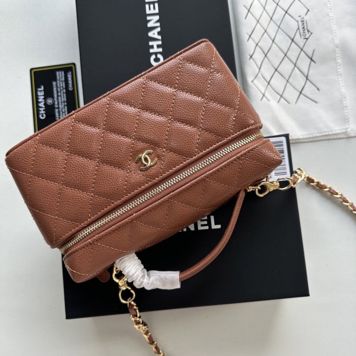 Chanel Shoulder Bag 007 LM041 19cm