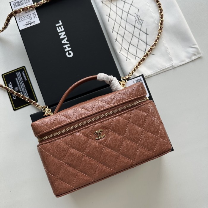 Chanel Shoulder Bag 007 LM041 19cm