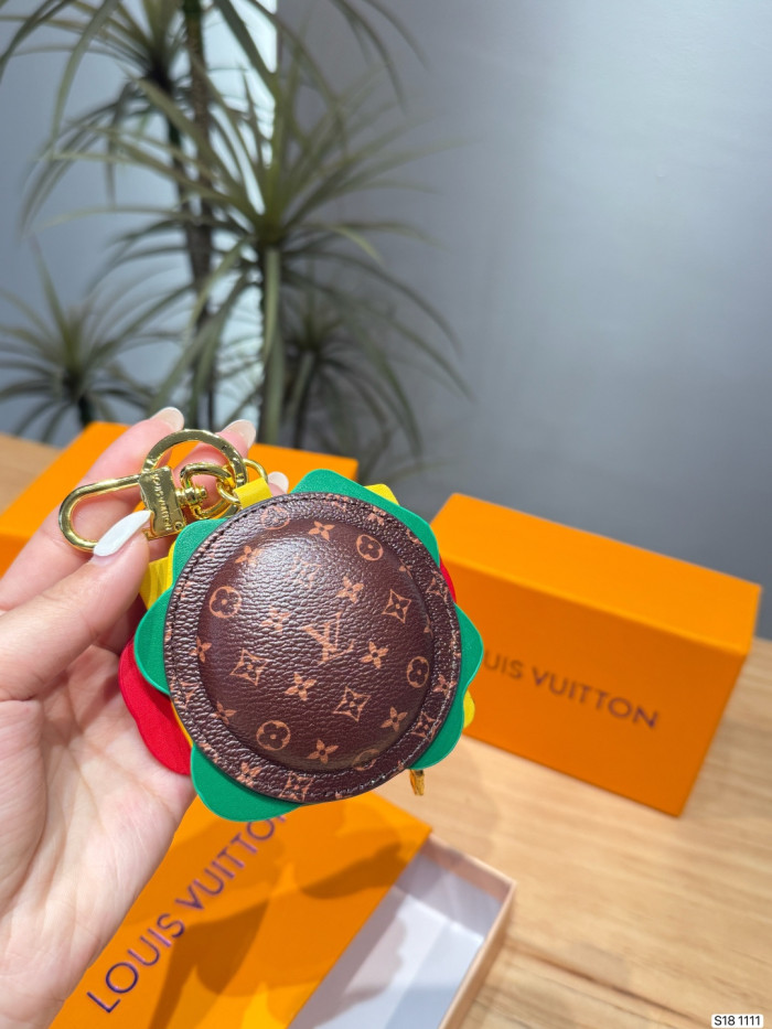 LV Keychains 002 DB551