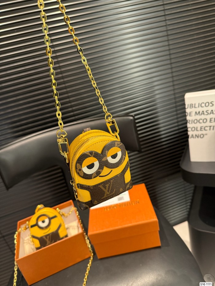 LV Keychains 020 DB541