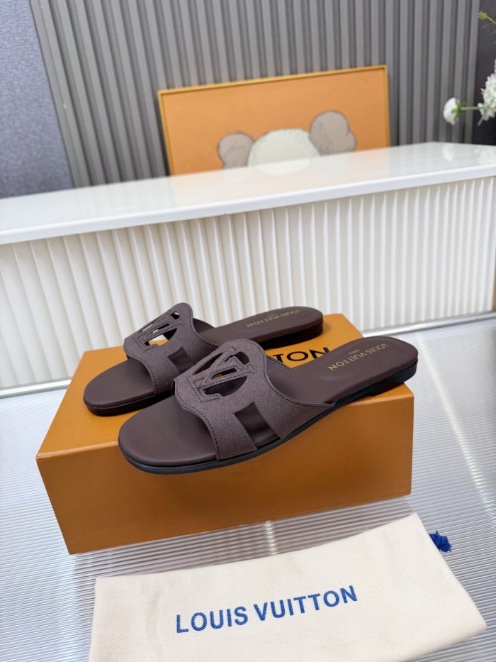 LV shoes 045 HL022