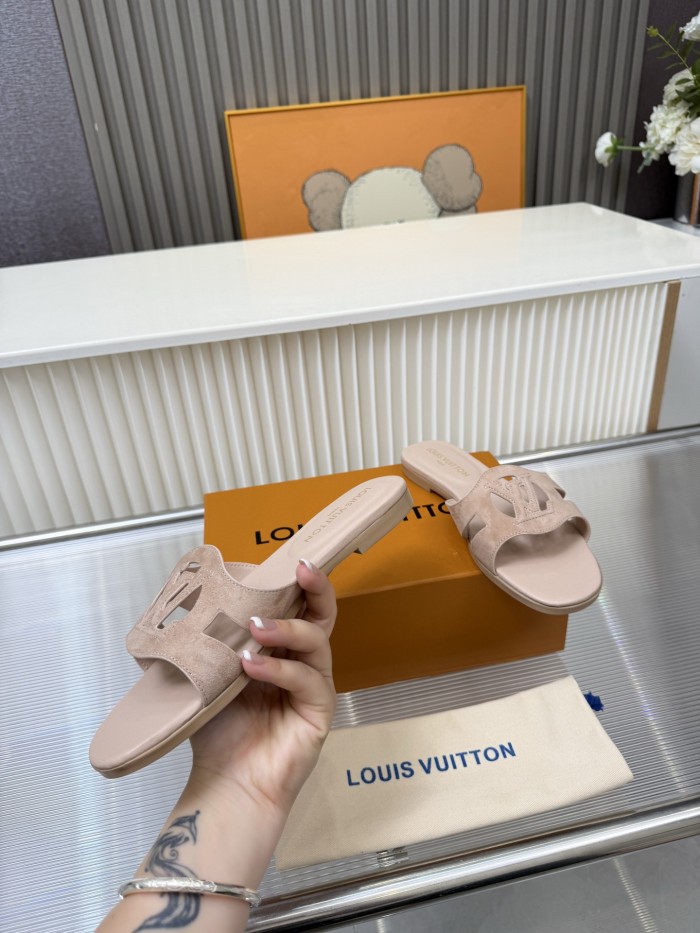 LV shoes 045 HL022