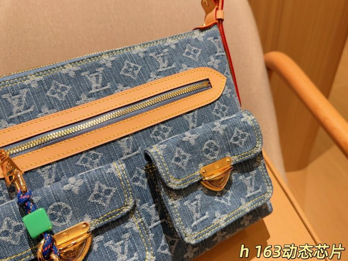 LV Baggy Bag 342 DB032 29cm