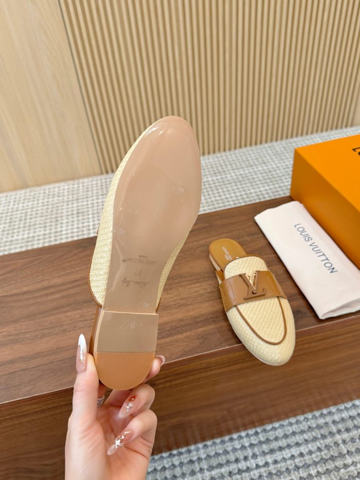 LV shoes 047 HL062