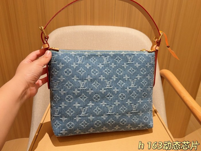 LV Baggy Bag 342 DB032 29cm