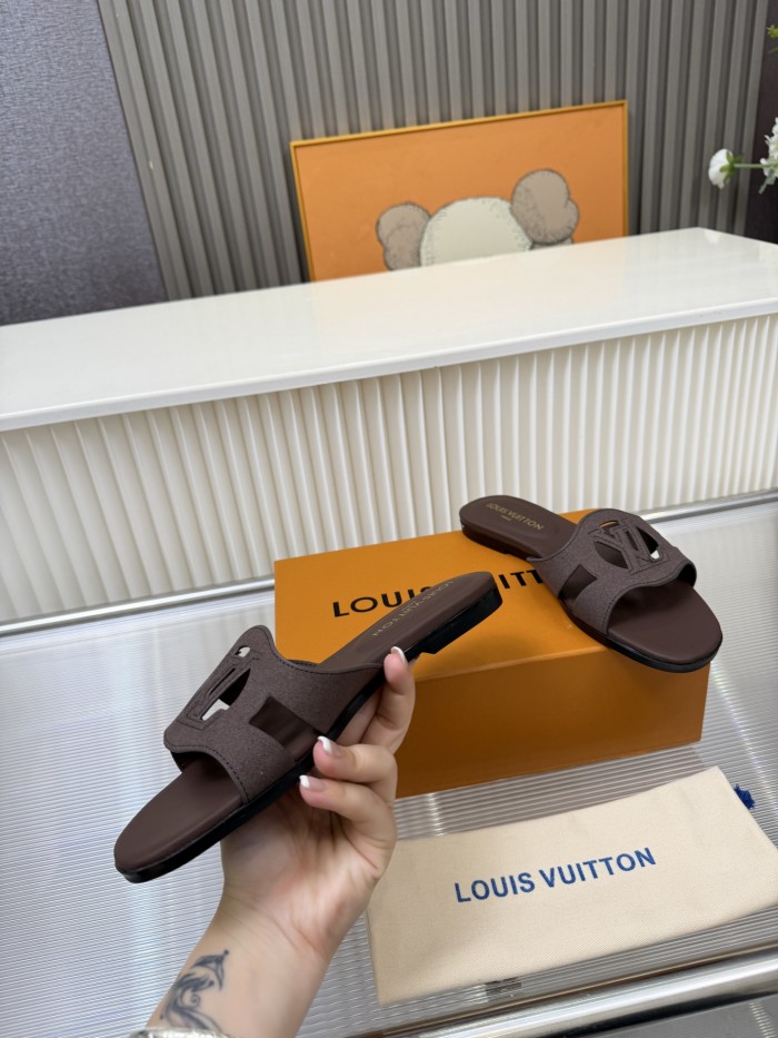 LV shoes 045 HL022