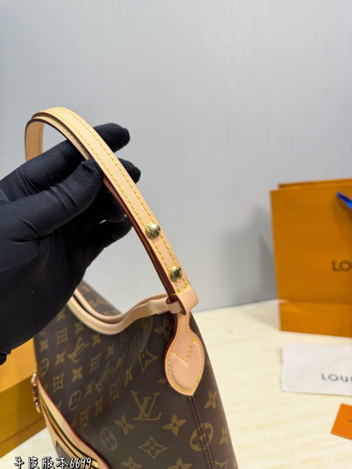 LV Line Up Bag 345 DB571 35cm