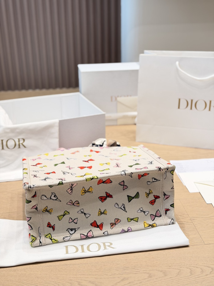 Dior Book Tote 024 DB542 36cm