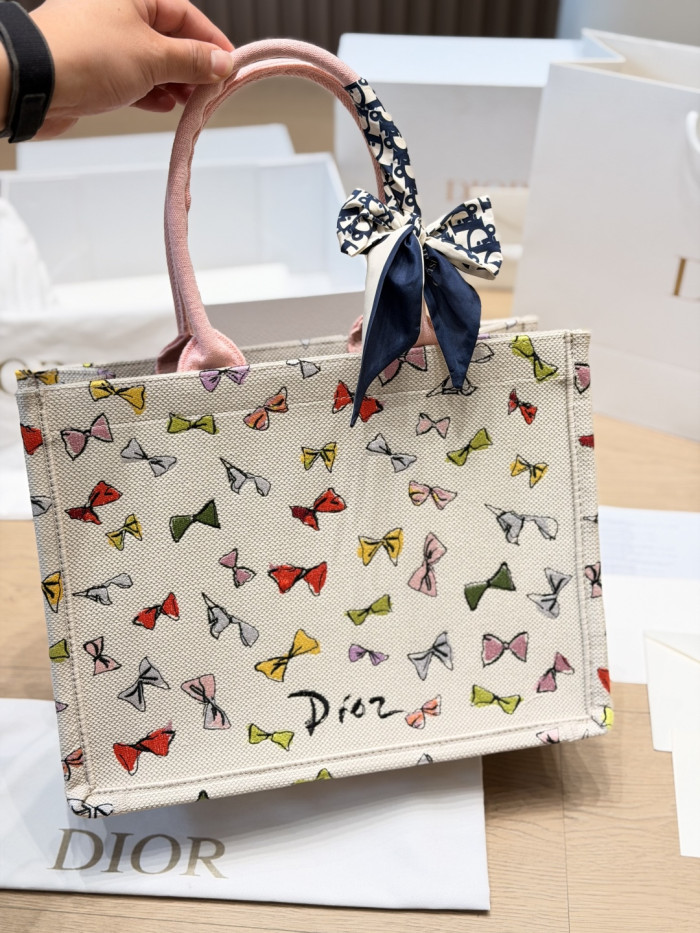 Dior Book Tote 024 DB542 36cm