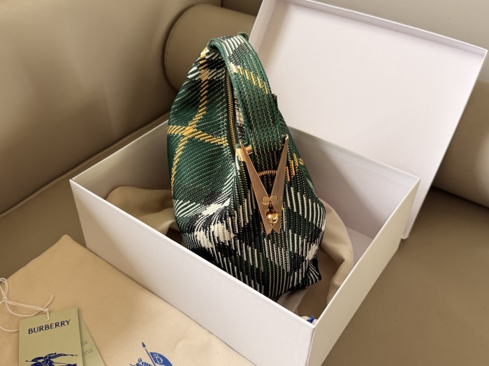 Burberry Peg Bag 021 DB032 20cm