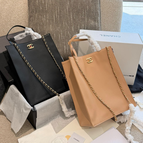Chanel Tote 146 DB062 23cm