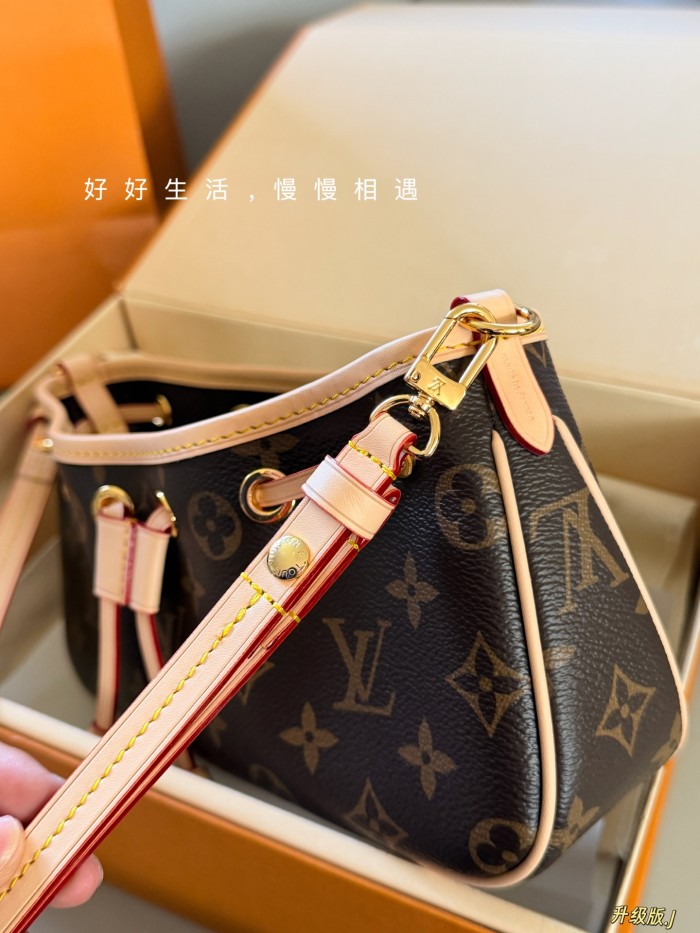 LV Shoulder Bag 352 DB071 27cm