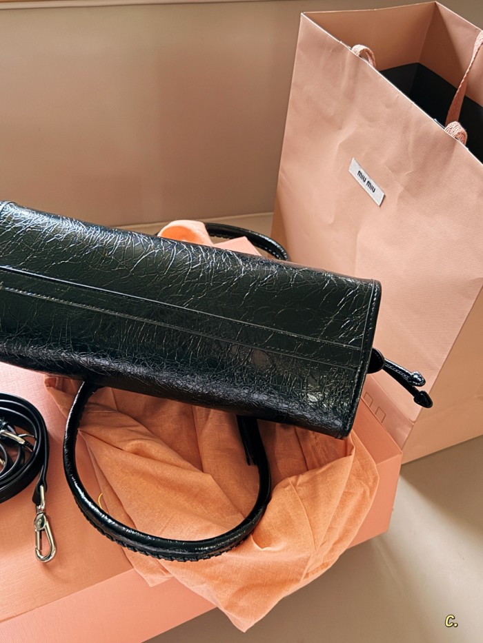Miu Miu Handbag 033 DB072 28cm