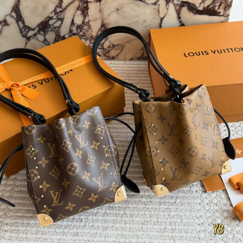LV Bucket Bag 353 DB581 17cm