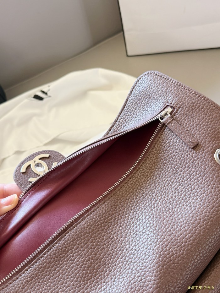 Chanel Shoulder Bag 143 DB503 32cm