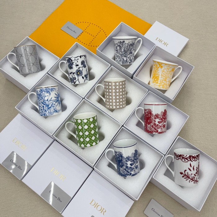 Dior Mug