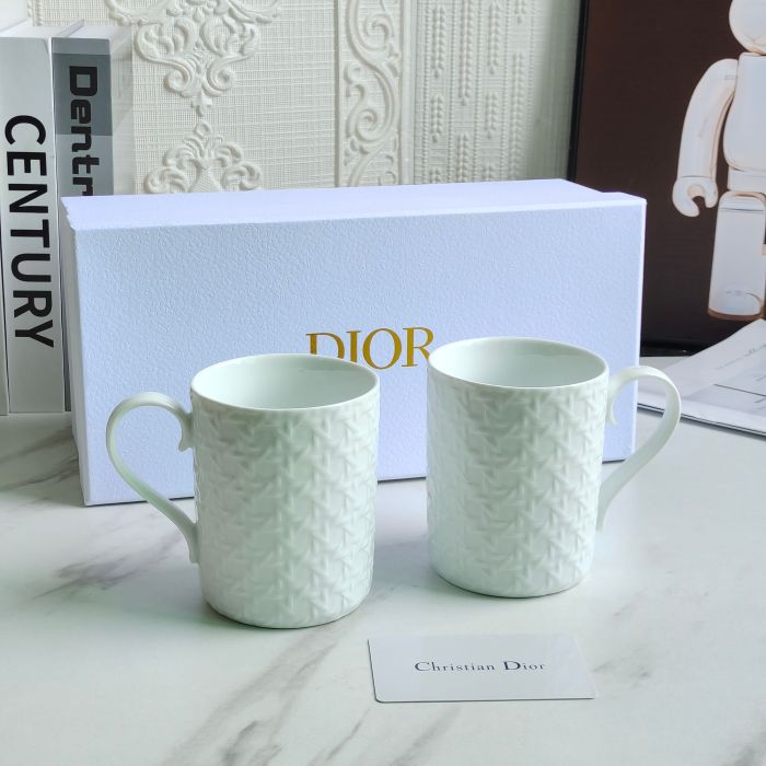 Dior Mug