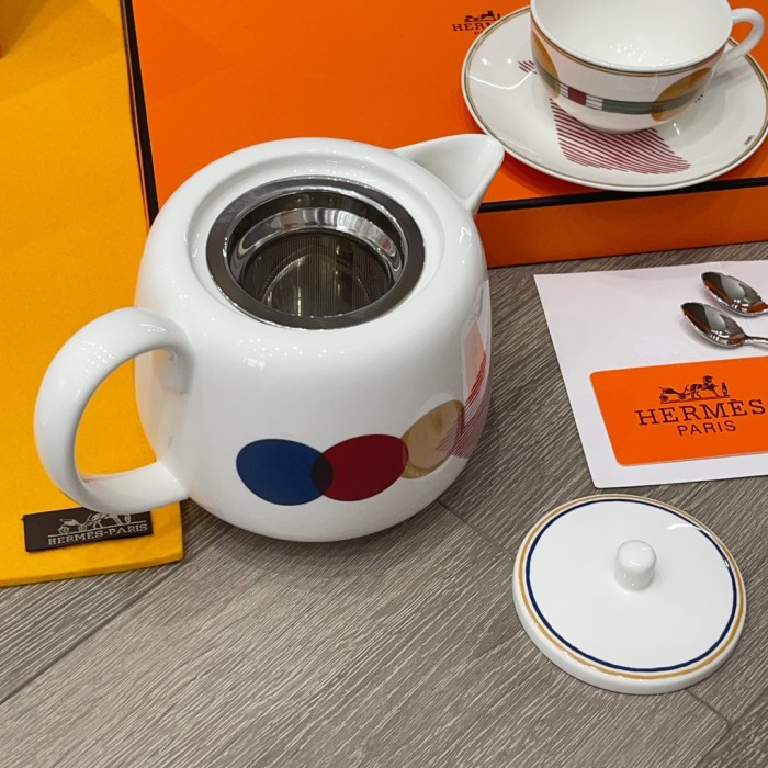 Hermes Coffee Set