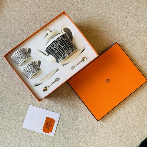 Hermes Coffee Set