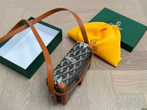 Goyard Shoulder Bag 011 DB503 17cm