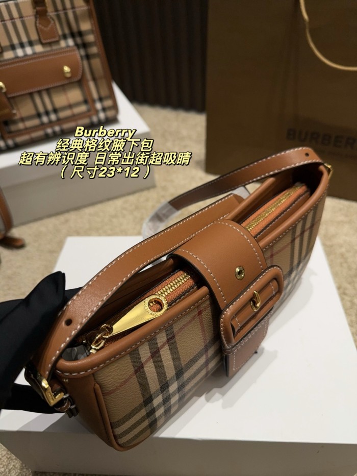 Burberry Shoulder Bag 022 DB571 23cm