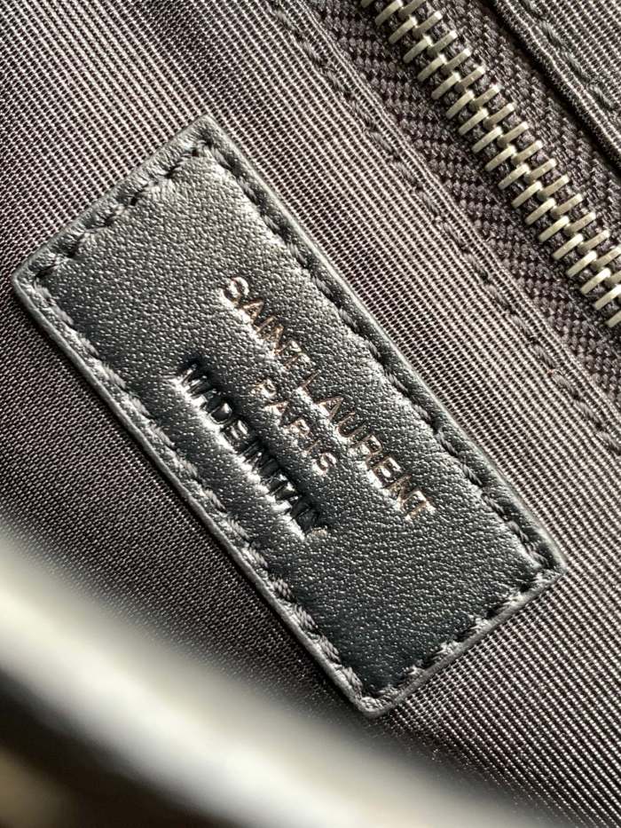 YSL Niki Chain Wallet Bag 583103 JY064 19cm