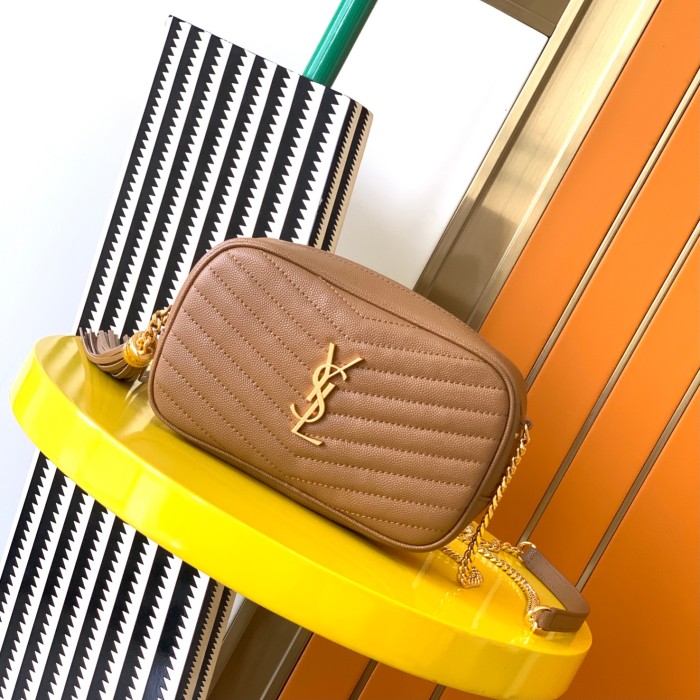 YSL Lou Bag 585040 JY054 19cm