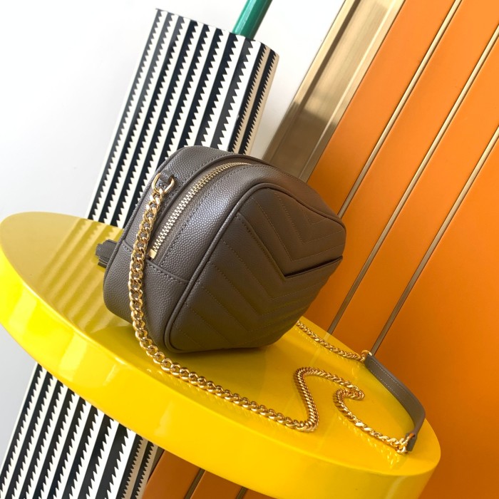 YSL Lou Bag 585040 JY054 19cm