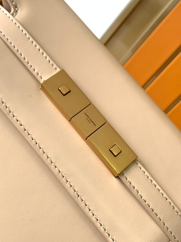 YSL Manhattan Bag 579270 JY006 24cm