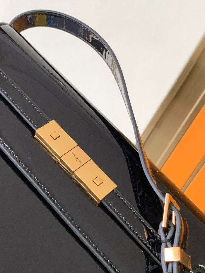 YSL Manhattan Bag 579271 JY056 29cm