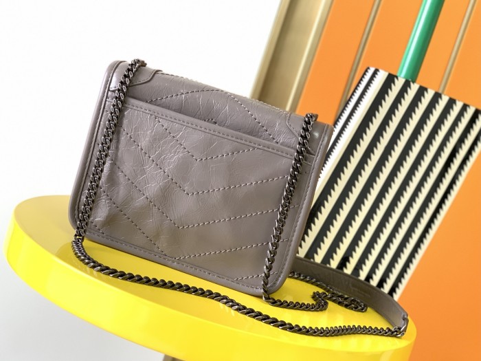 YSL Niki Chain Wallet Bag 583103 JY064 19cm