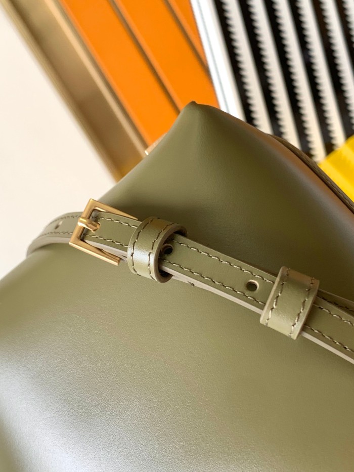 YSL LE 37 Bag 765870 JY055 15cm