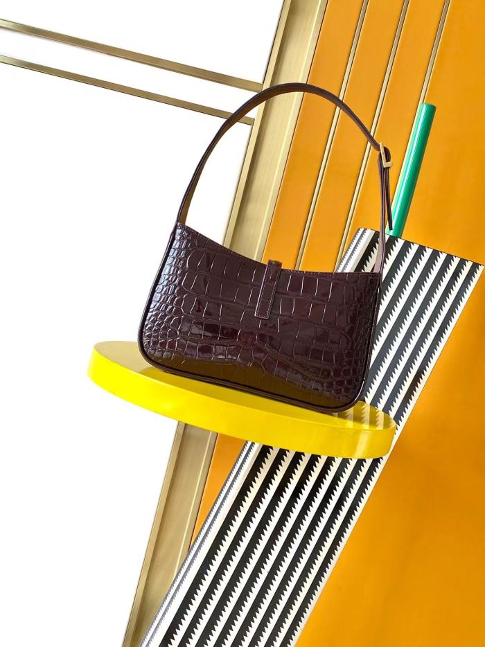 YSL LE 5A7 Bag 657228 JY025 24.5cm