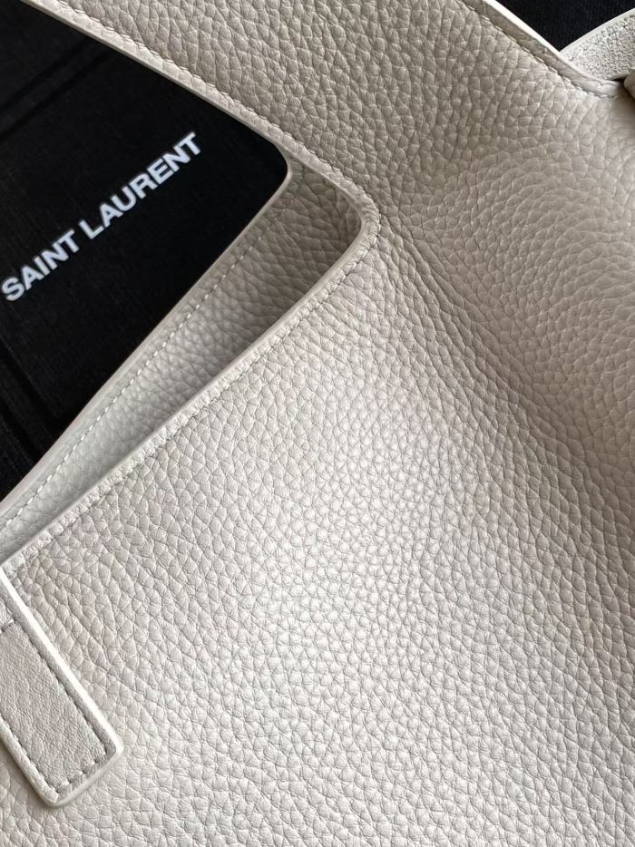 YSL LE 5A7 Bea Bag 779029 JY047 28cm