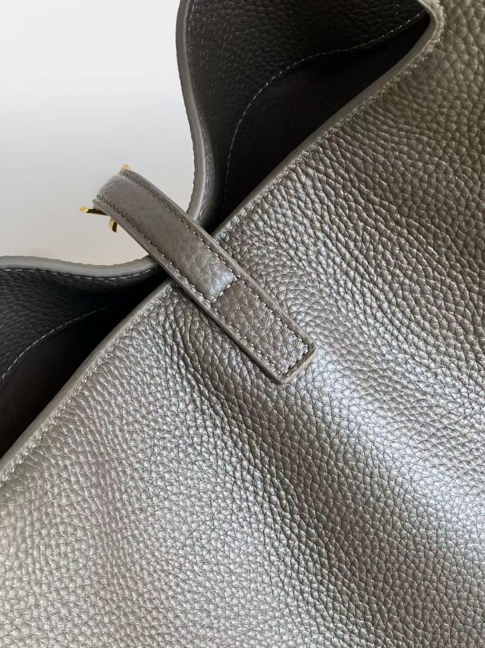 YSL LE 5A7 Bea Bag 779029 JY047 28cm