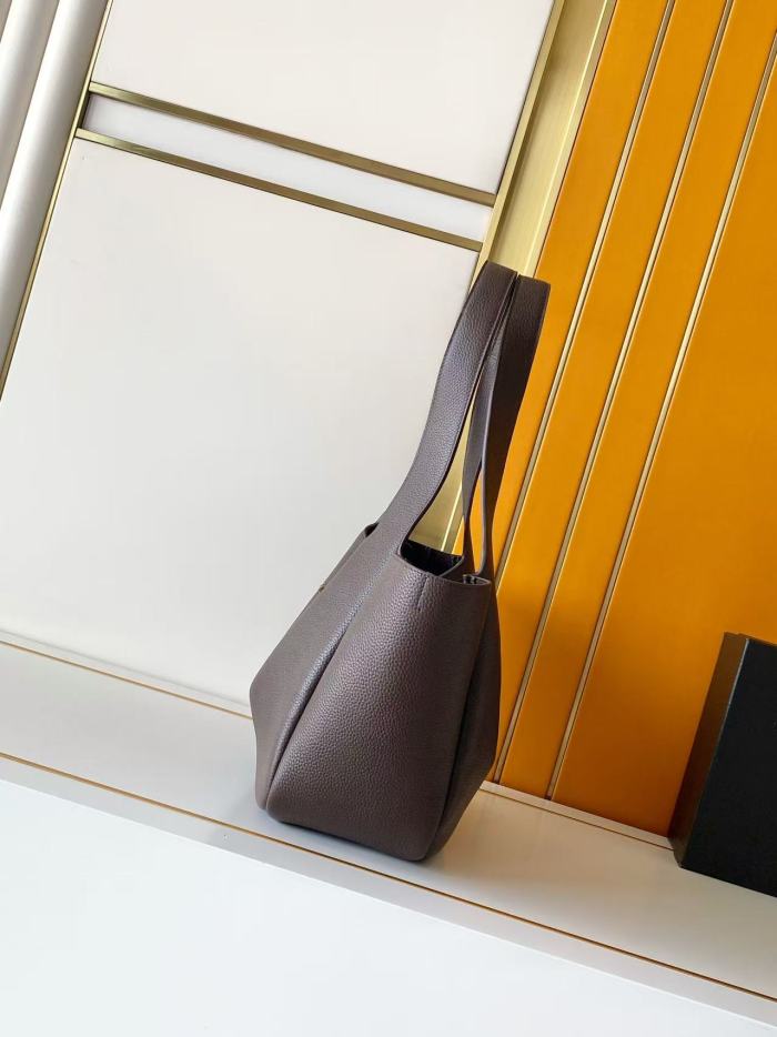 YSL LE 5A7 Bea Bag 779029 JY047 28cm
