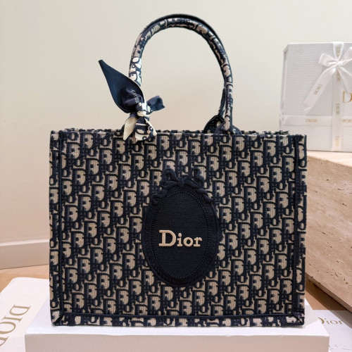 Dior Book Tote 029 DB042 35cm