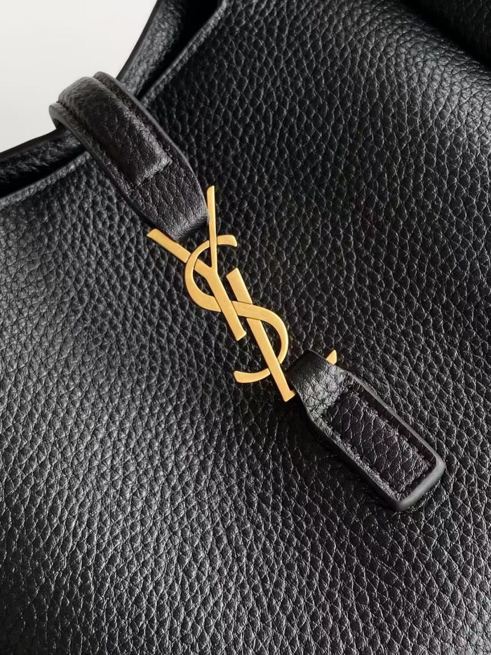 YSL Bea Tote 872469 JY085 18cm