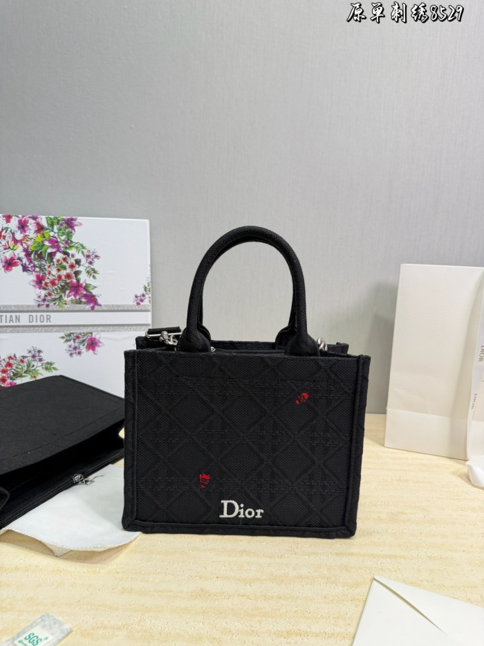Dior Book Tote 028 DB022-562 26-42cm
