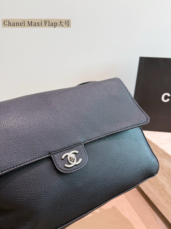 Chanel Classic Flap Maxi Bag 151 DB522-552 33-39cm