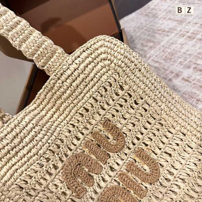 Miu Miu Straw Tote 035 DB021 33cm