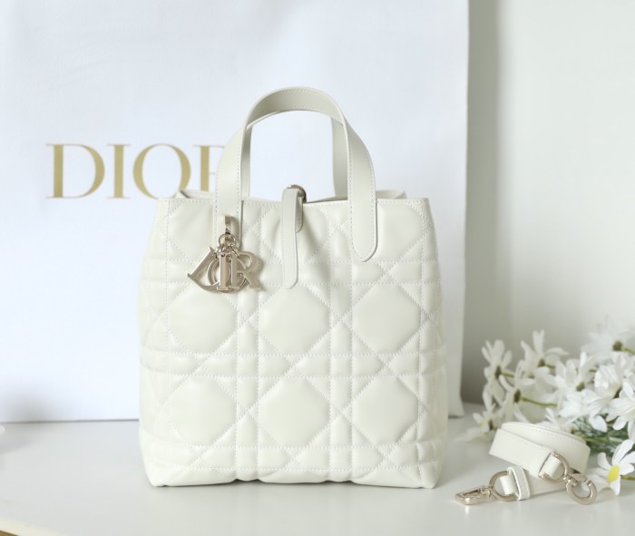 Dior Toujours Bag 001 YD039 23cm