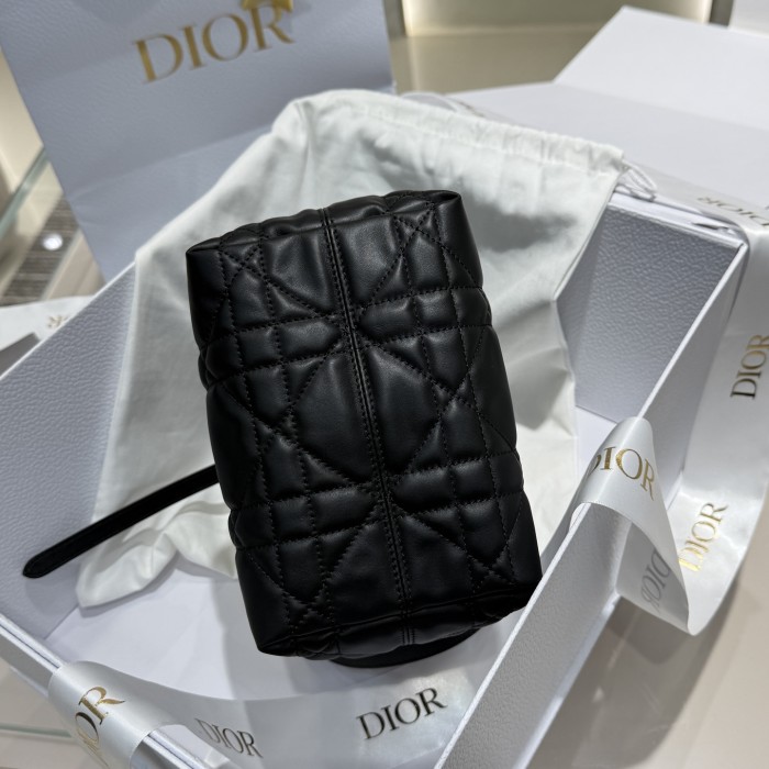 Dior Toujours Bag 002 YD009 16cm